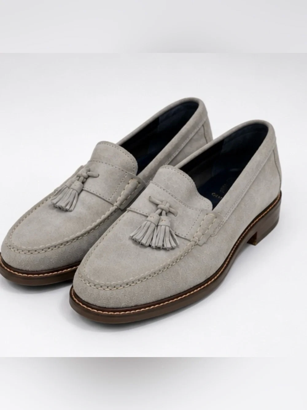 Cole Haan Pinch Maine Grey Suede Tasseled Loafers Men's Size 12 M Slip On Shoes